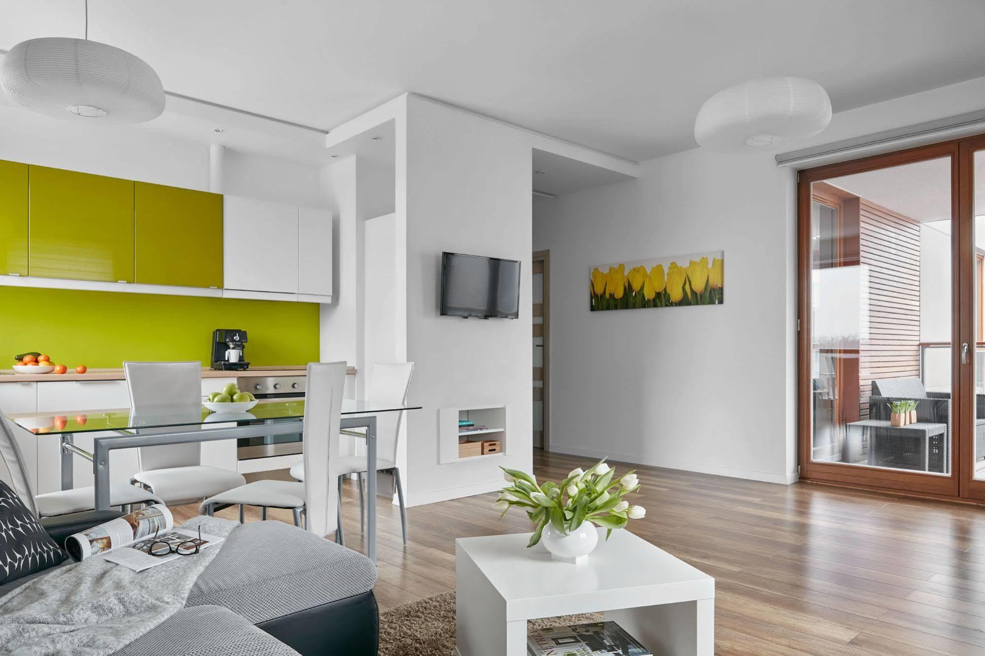 Irs Royal Apartments Apartamenty Irs Nadmorski Dwor Gdansk Exterior photo
